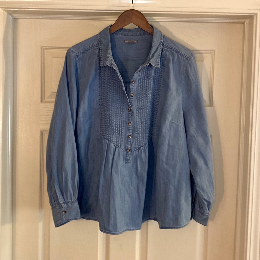 Women’s Denim Shirt